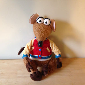 rizzo the rat stuffed animal